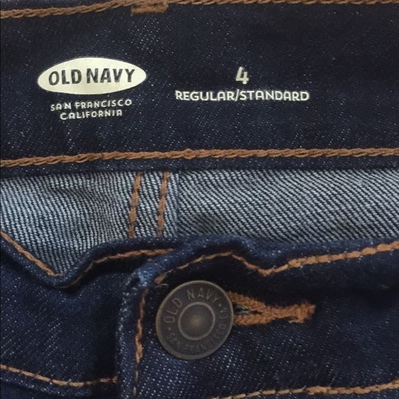 Old Navy Bermuda Jeans Size 4 - Picture 2 of 4